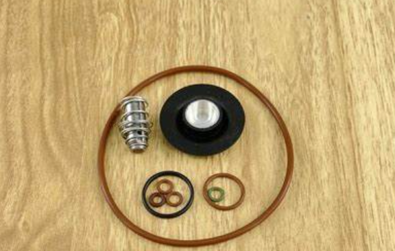 2901063320	KIT SET OF WEARING PARTS